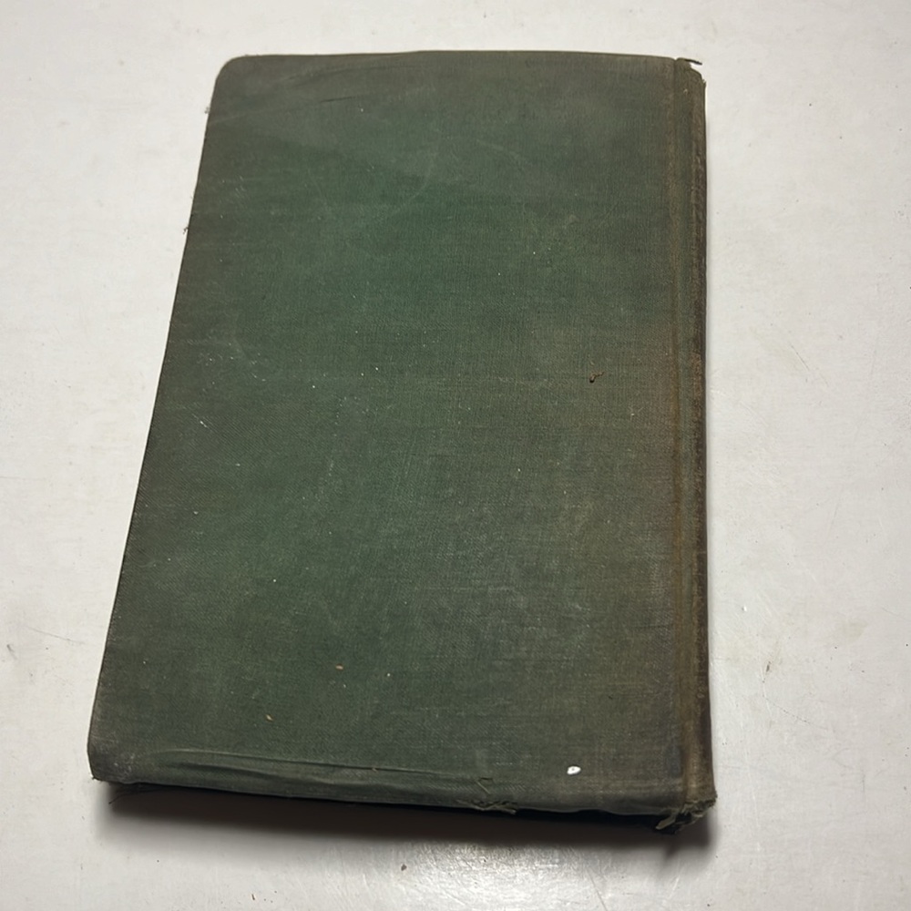 Vintage hardcover book Oliver Twist by Dickens - Picture 5 of 7